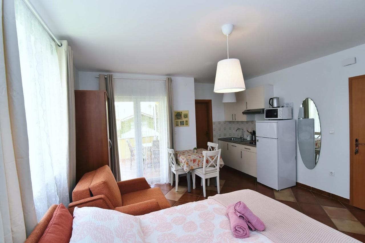 Apartments Luni Baska  Luaran gambar
